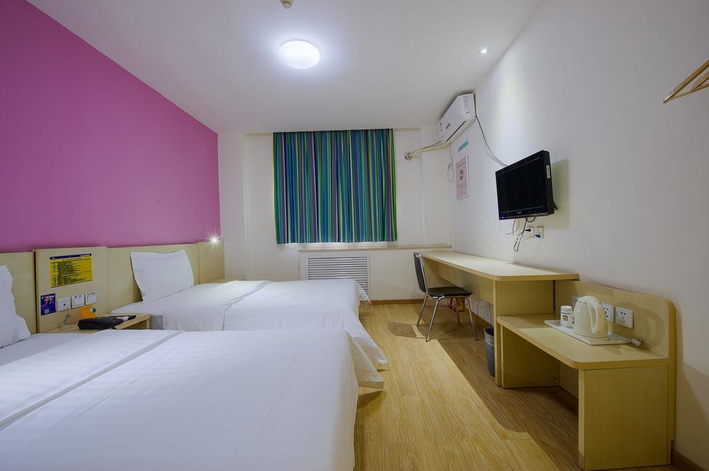 7Days Inn Chengdu Wuda Garden Экстерьер фото