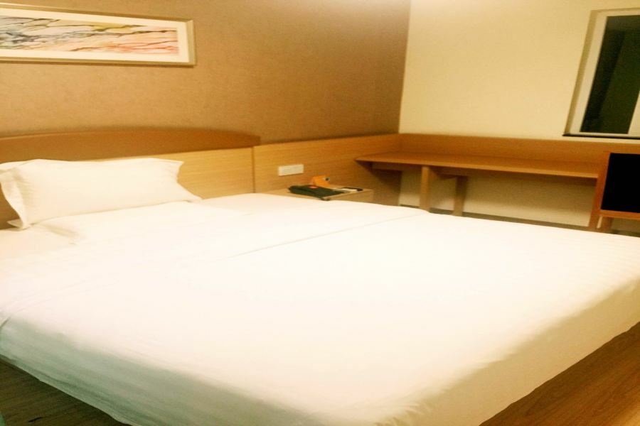 7Days Inn Chengdu Wuda Garden Экстерьер фото