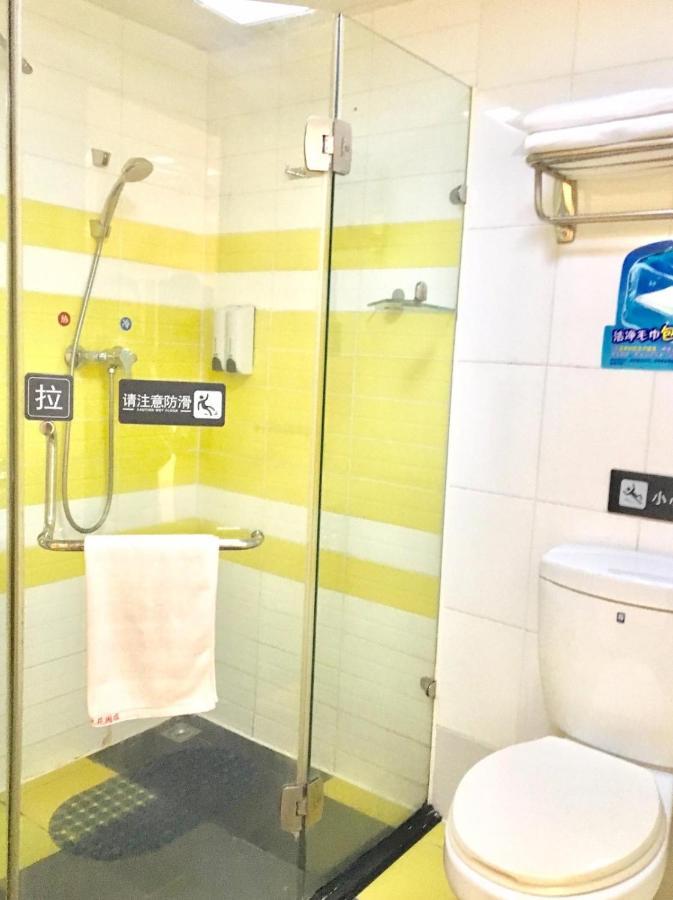 7Days Inn Chengdu Wuda Garden Экстерьер фото