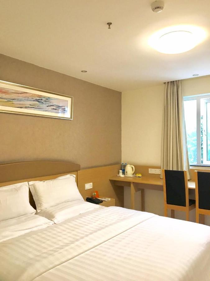 7Days Inn Chengdu Wuda Garden Экстерьер фото